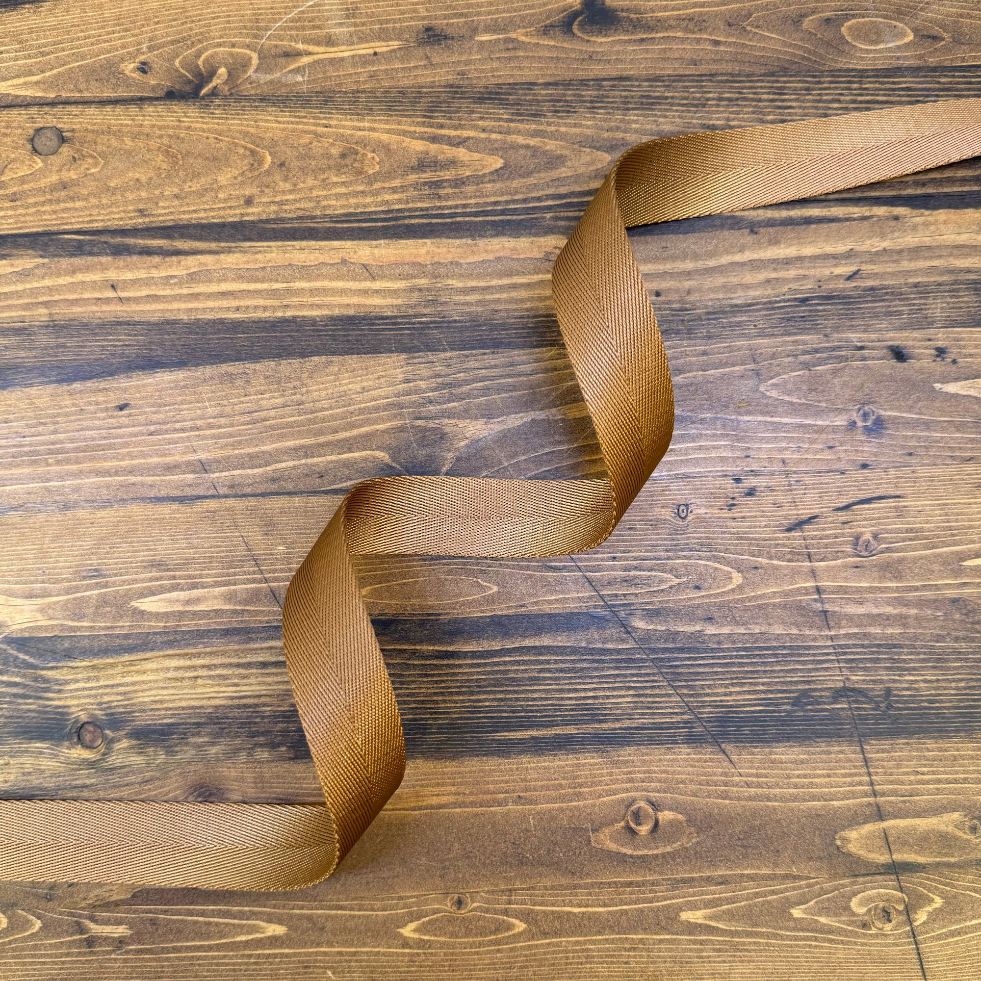 Herringbone Webbing 1" Bark - PER QUARTER METRE