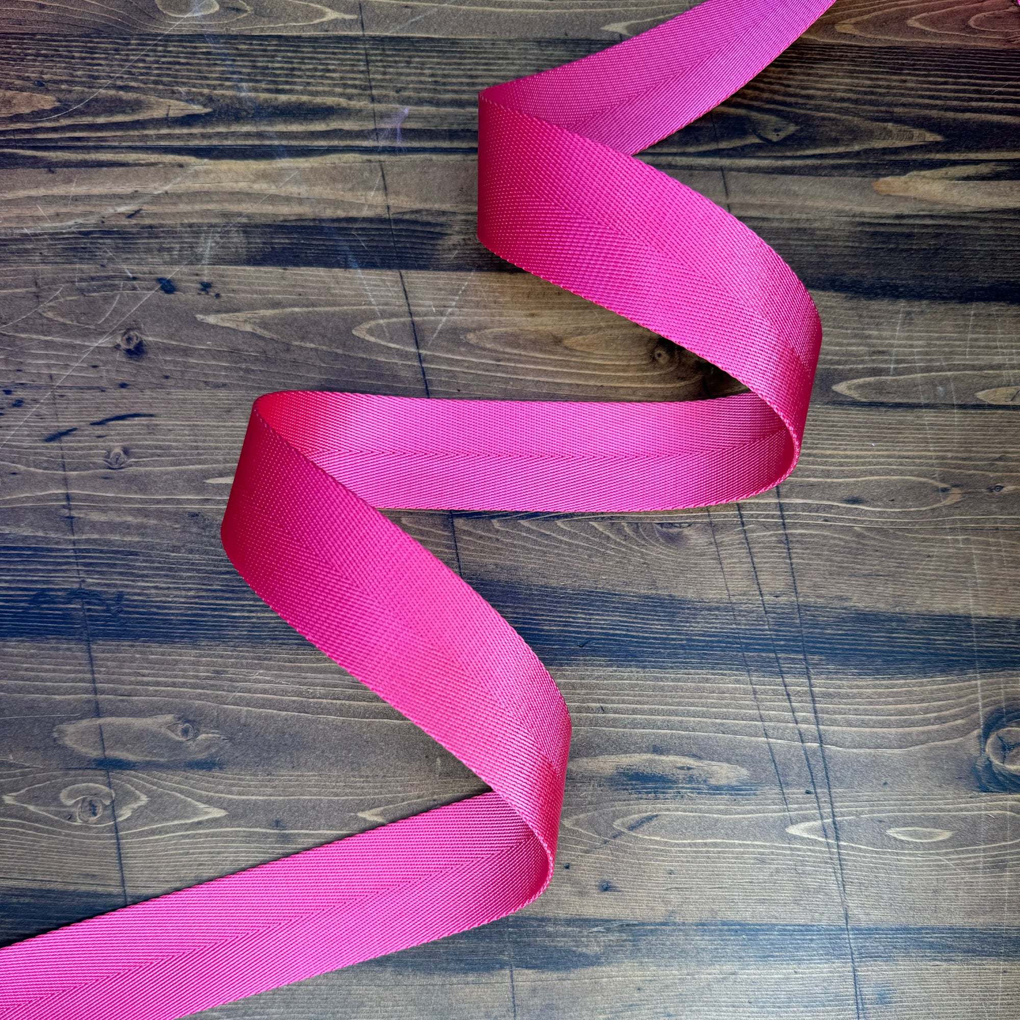 Herringbone Webbing 1 1/2" Rhododendron - PER QUARTER METRE