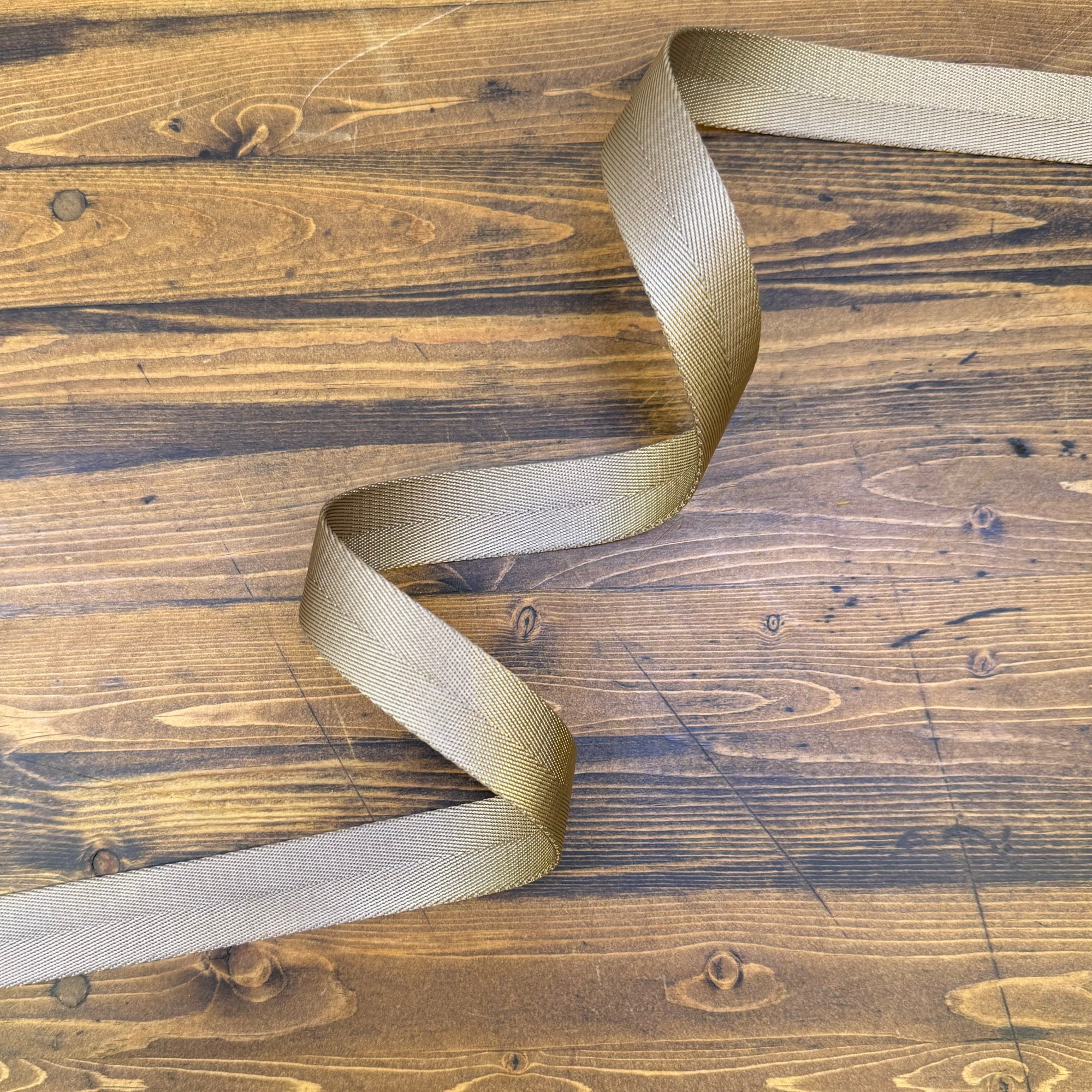 Herringbone Webbing 1" Warm Grey 6 - PER QUARTER METRE