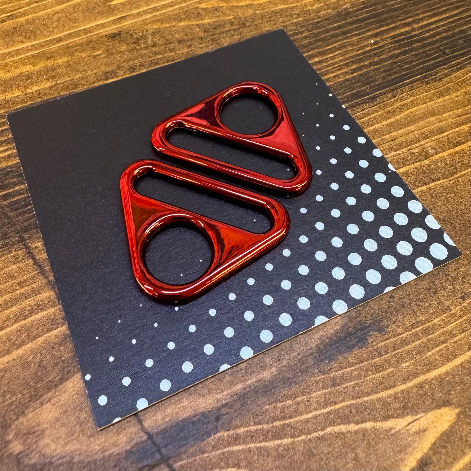 Triangle Rings: 1" (25 mm) Red - 2 Pack
