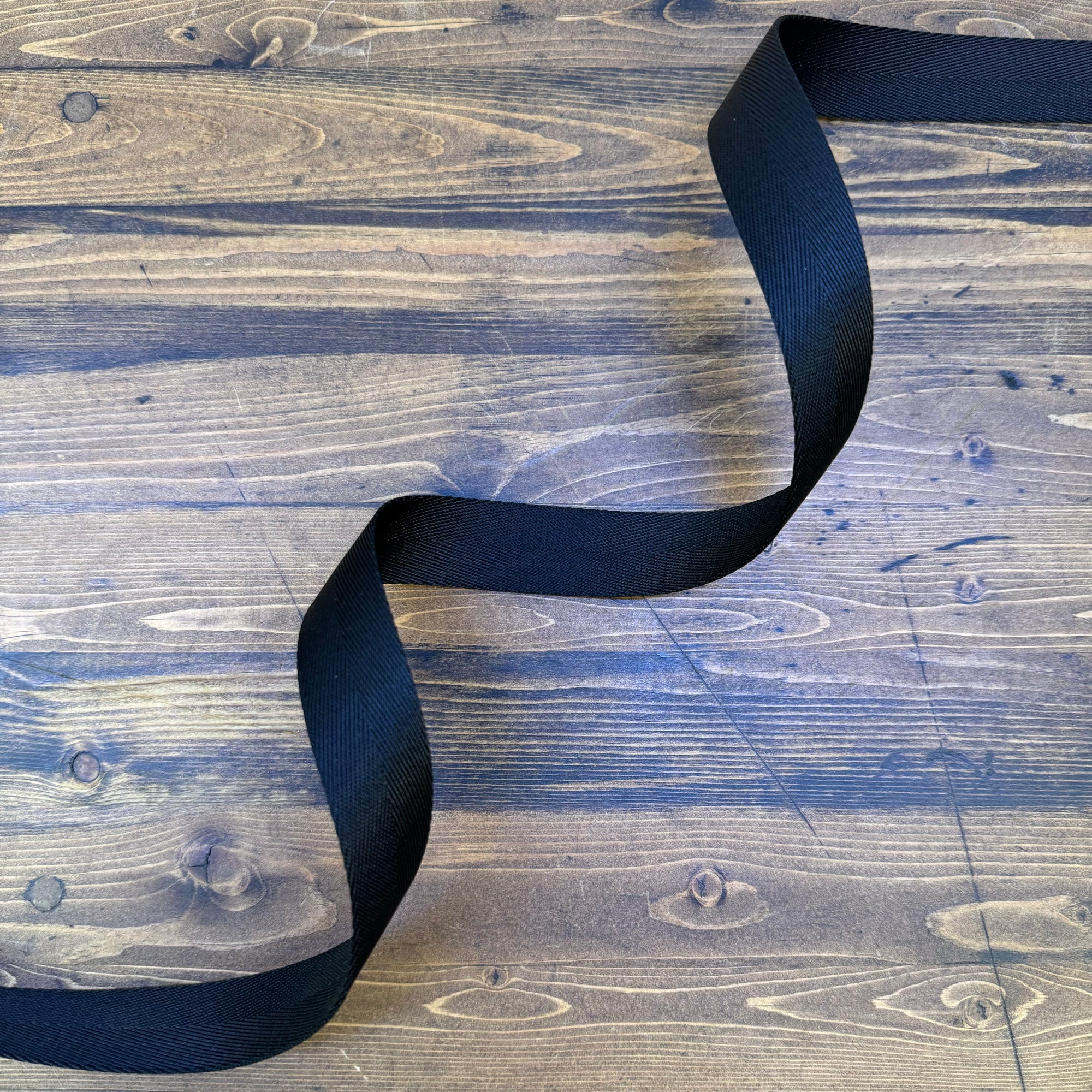 Herringbone Webbing 1" Black - PER QUARTER METRE
