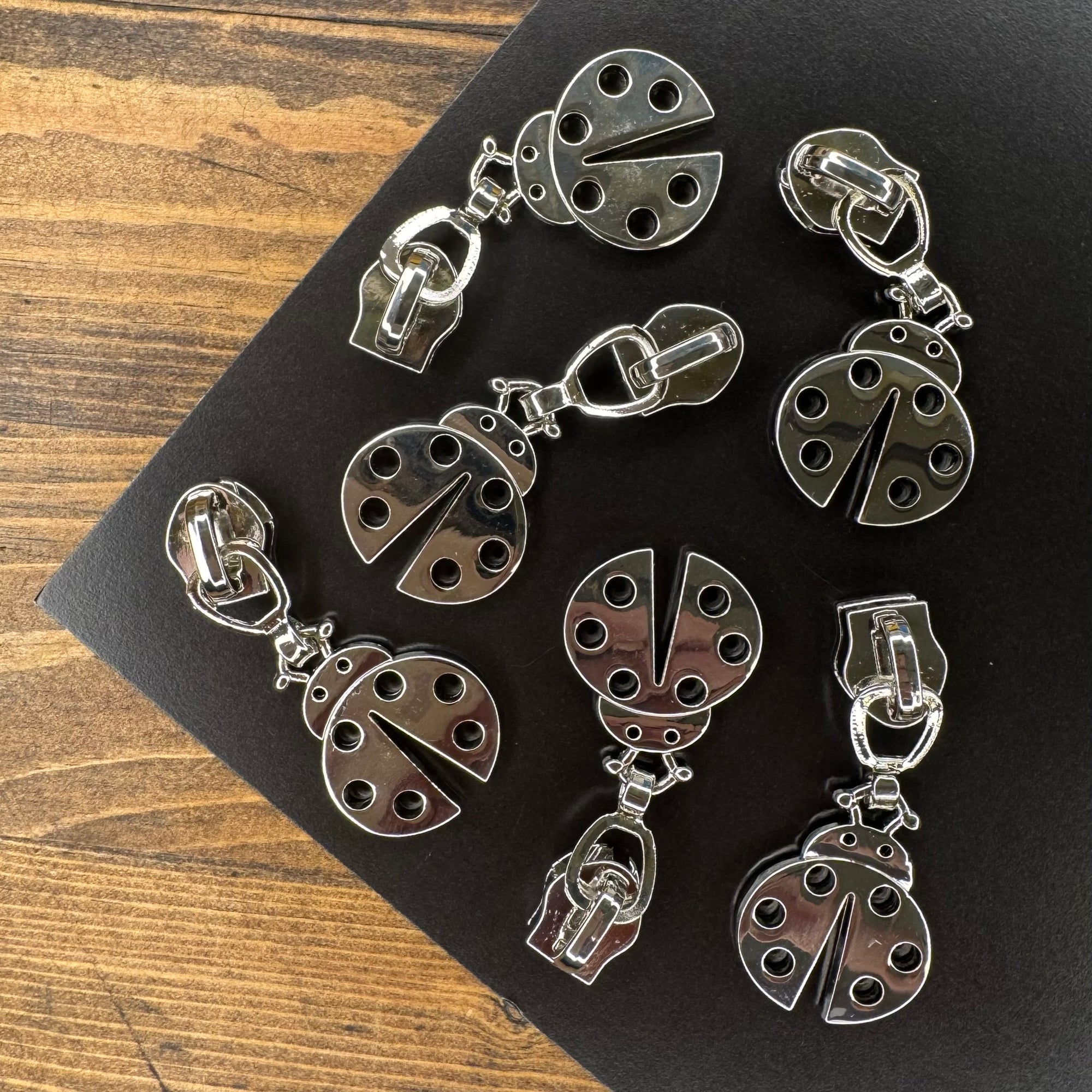 Ladybug Zipper Pull - Nickel 6 pack