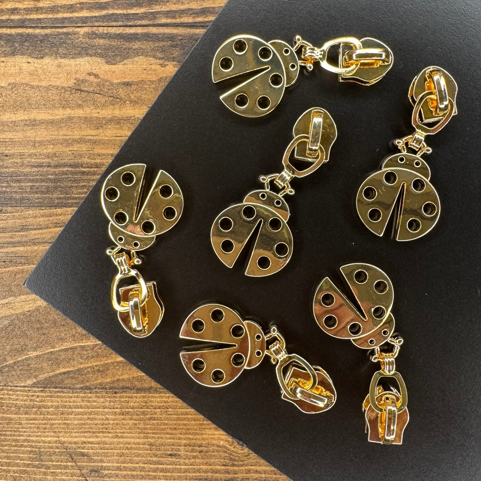 Ladybug Zipper Pull  - Gold 6 pack