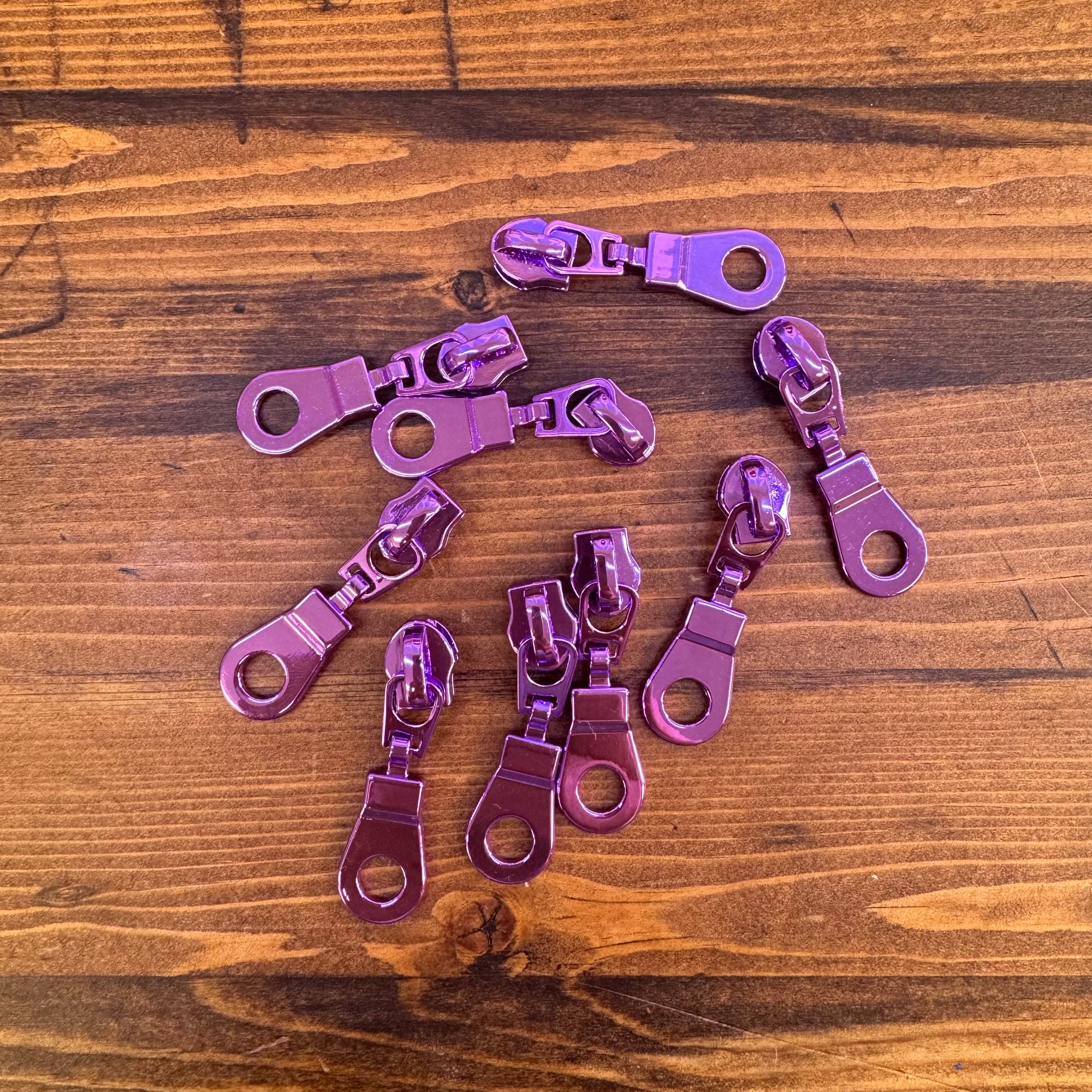 Donut Pull Zipper Pack - Lime Zipper Tape with Violet Teeth
