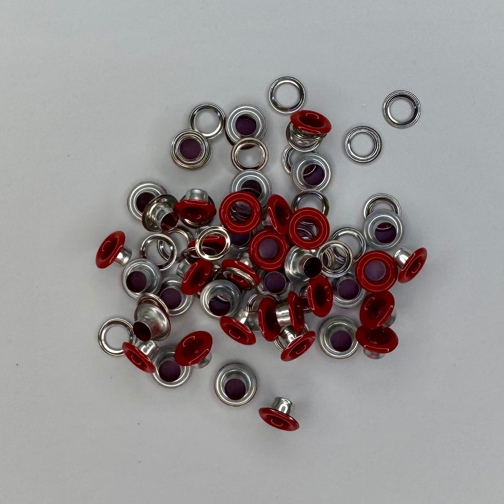Red Metal Eyelets – 5 mm Round Garment Accessories - 40 pcs per Pack