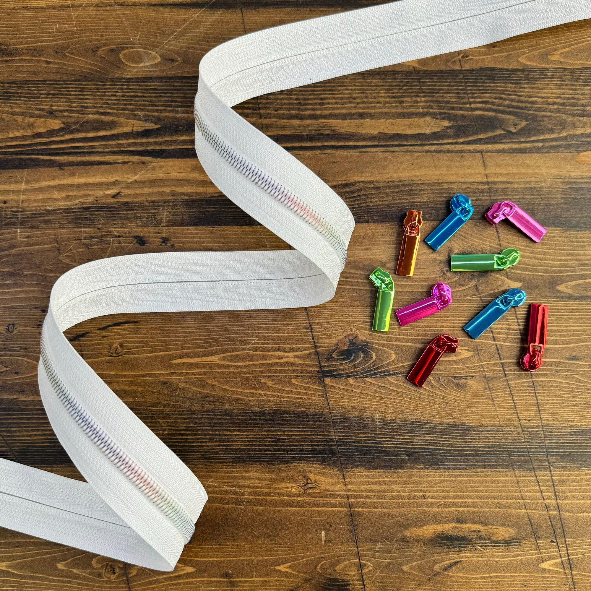 Rectangle Pull Zipper Pack Multi Coloured - White Zipper Tape with Rainbow Teeth