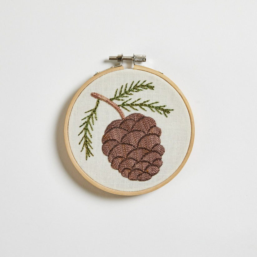 Un-Kits - Pinecone
