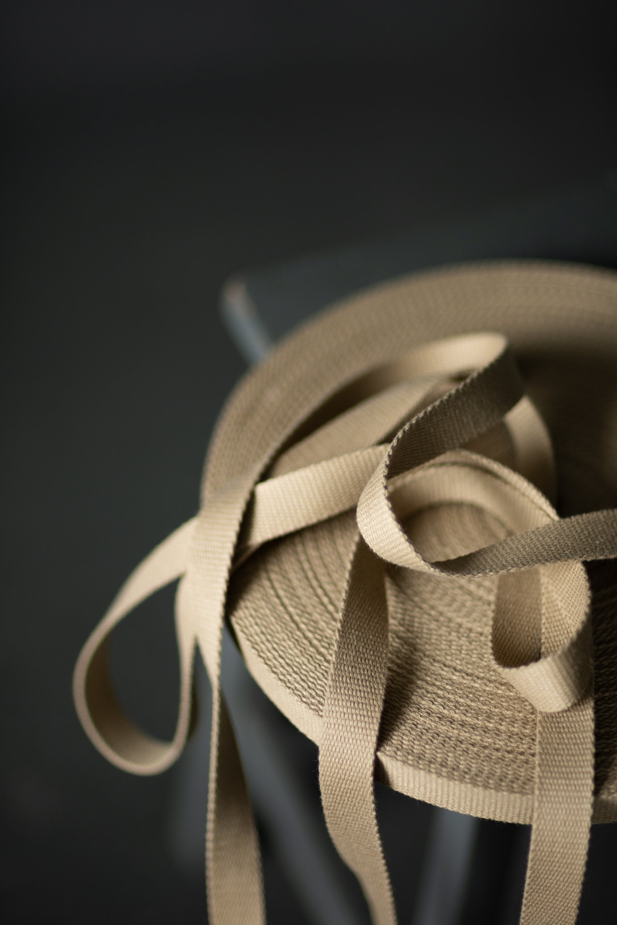 25mm Cotton Webbing - Sand - Merchant & Mills (Per Meter) 25mm Cotton Webbing - Sand - Merchant & Mills (Per Meter)
