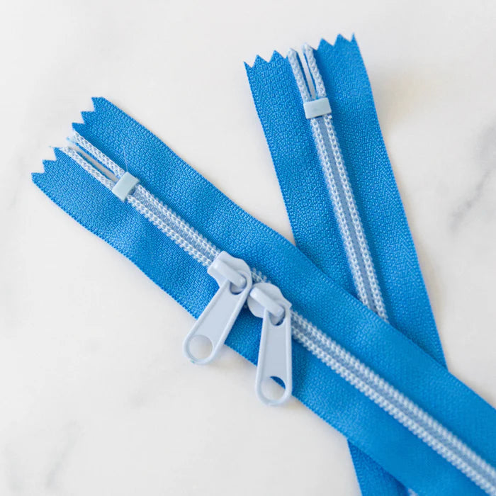 30" Zipper - Double Pull in Clear Sky