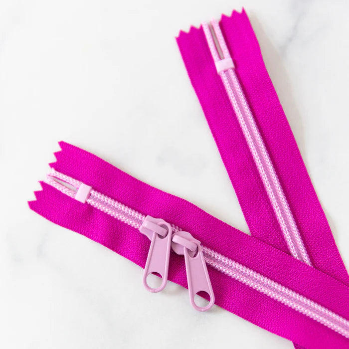 30" Zipper - Double Pull in JazzBerry