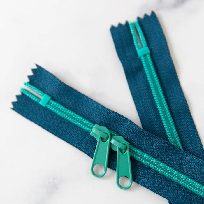 30" Zipper - Double Pull in Tealtastic