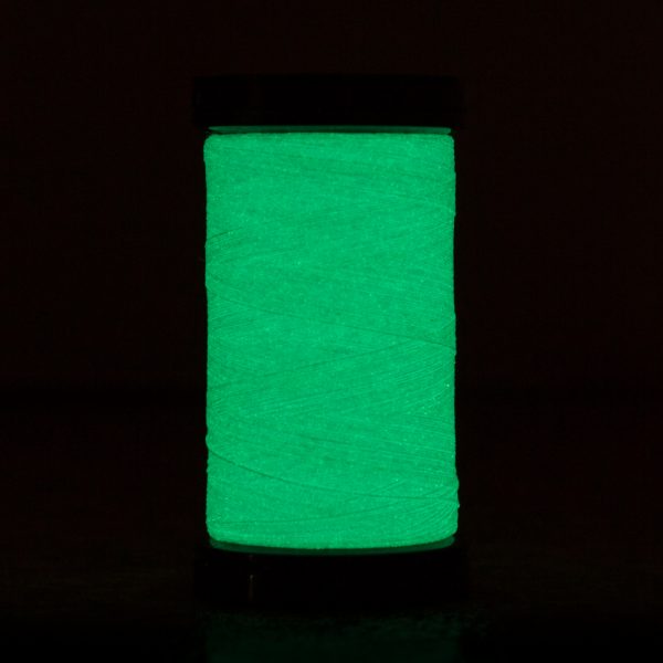 AR08 – Star Sapphire - Glow in the Dark