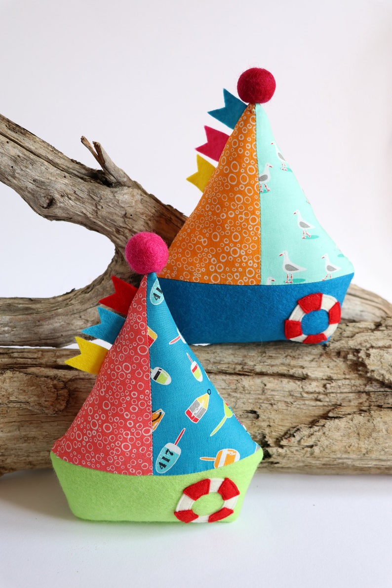 Little Boats Paper Pattern