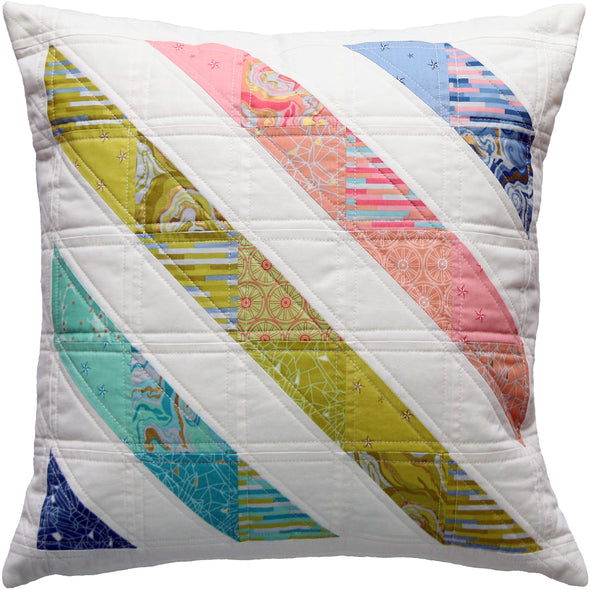 Triple Triangles Cushion