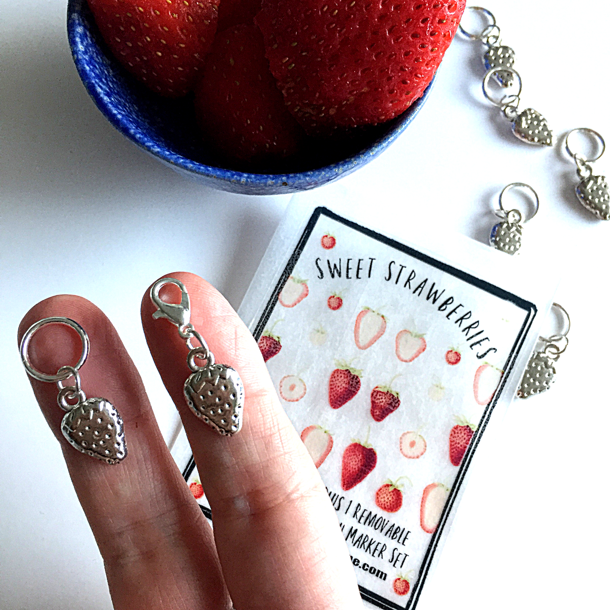 Sweet Strawberry Stitch Marker Pack - Round & One Removable
