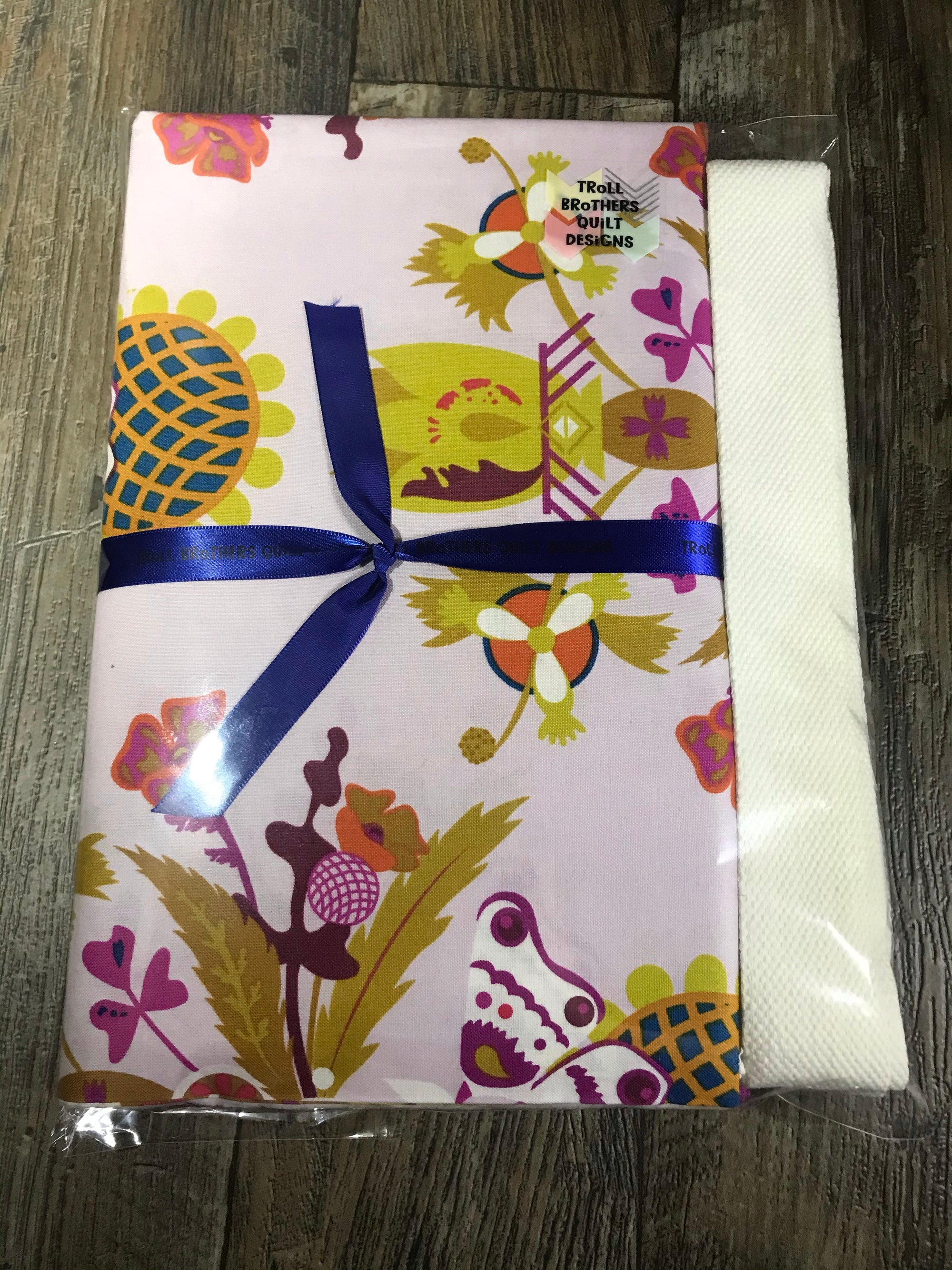Poolside Tote Kit - Dalhia/Ex Liberis