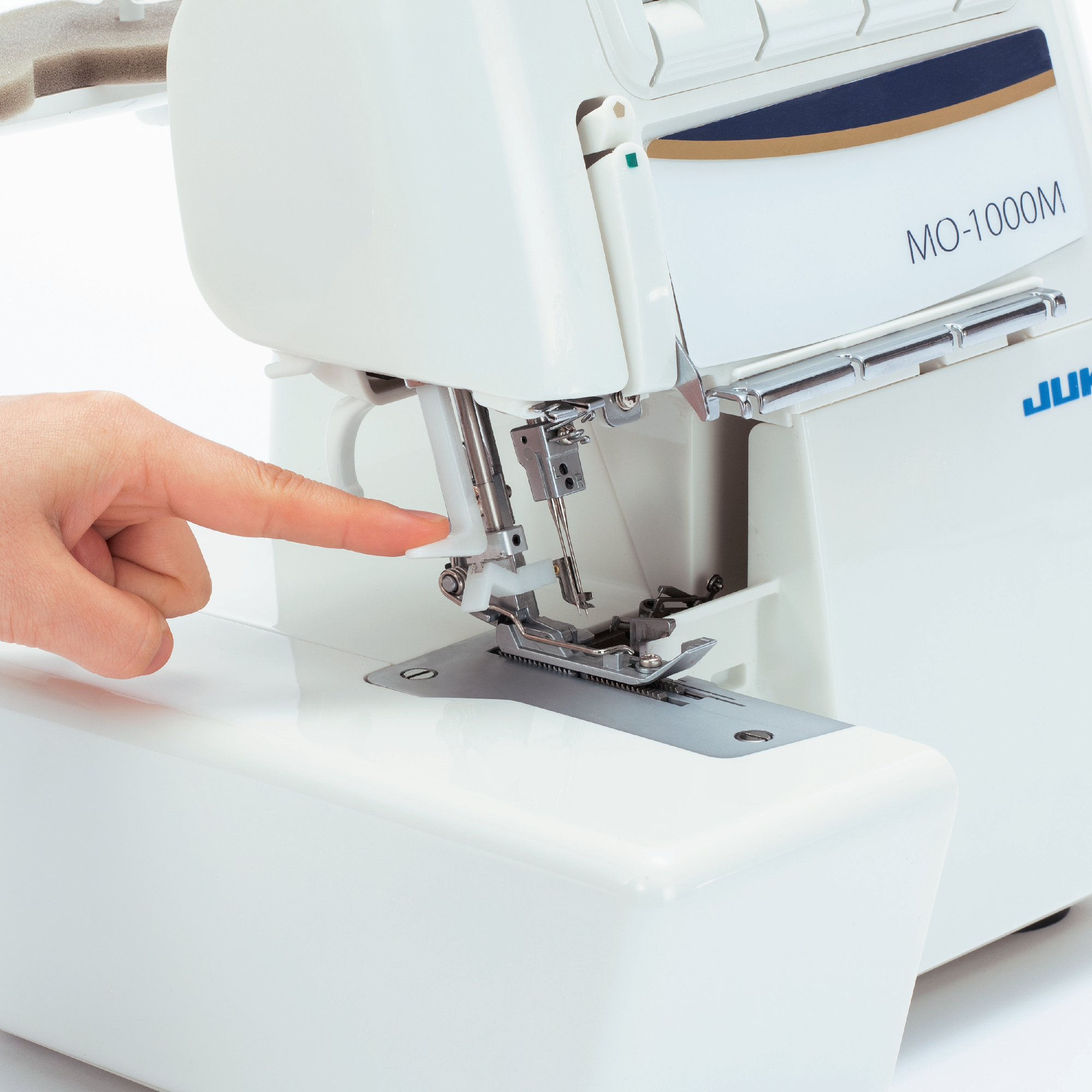 Juki MO-1000 2/3/4 Air Threading Overlock with Differential Feed and Rolled Hem