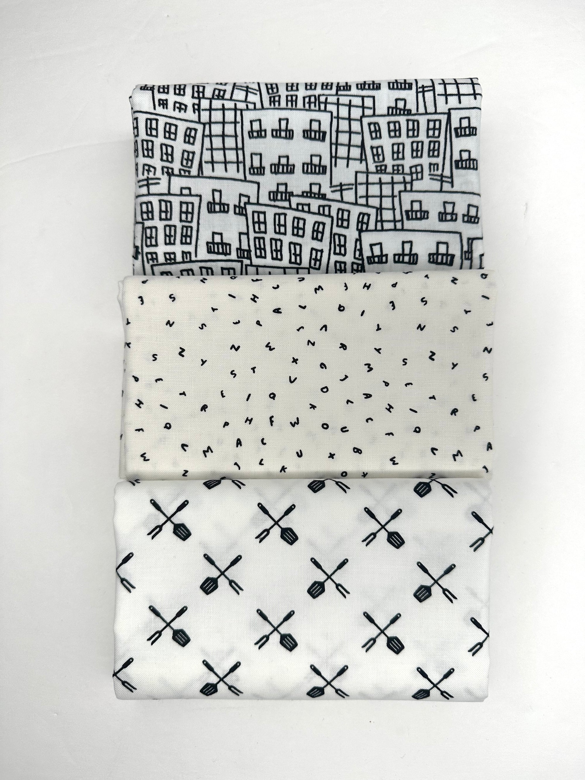 Breaking News Icons Multi - Janine Vangool - PER QUARTER METRE Breaking News Icons Multi - Janine Vangool - PER QUARTER METRE