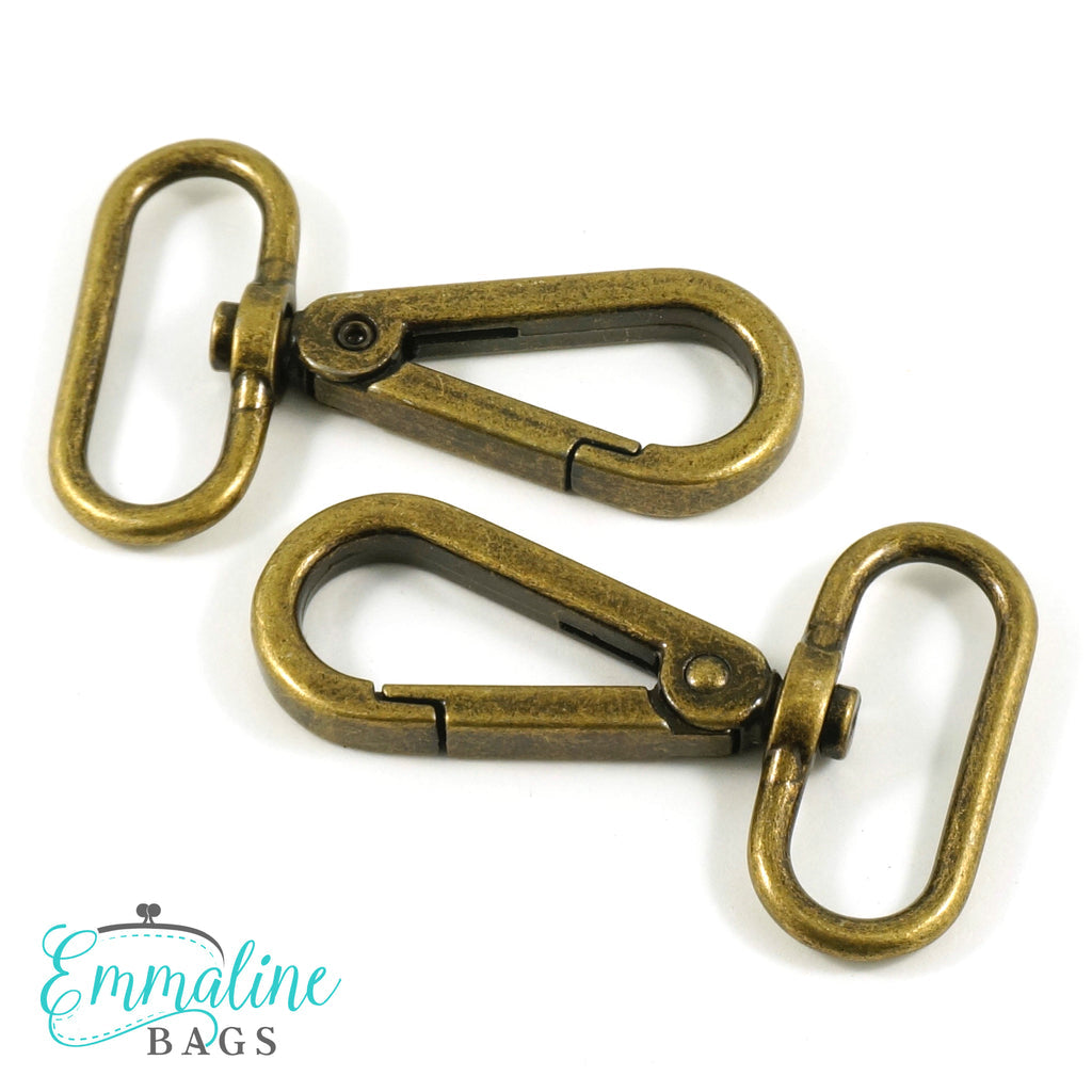 Swivel Snap Hooks: 1 1/4 wide Flat Hook Profile in Antique Brass (2 P –  Troll Brothers Quilt Designs