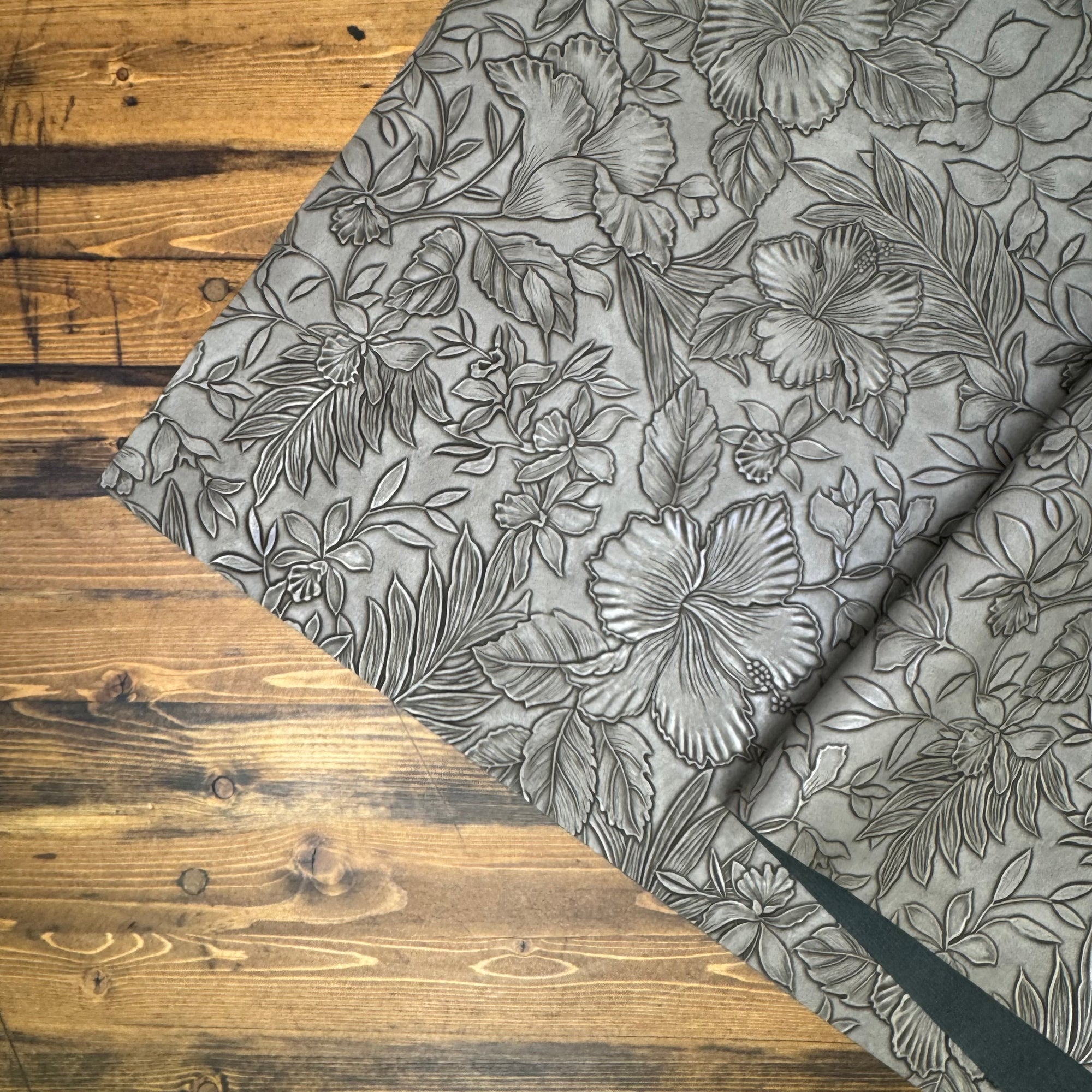 Vintage Embossed Floral Vinyl Sand Dune 18 Vintage Embossed Floral Vinyl Sand Dune 18