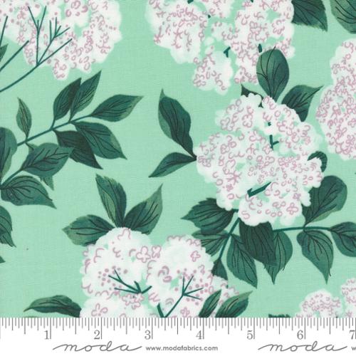 Love Letter by Lizzy House - Pearl Bracelet Dots Merlot - PER QUARTER METRE Love Letter by Lizzy House - Pearl Bracelet Dots Merlot - PER QUARTER METRE