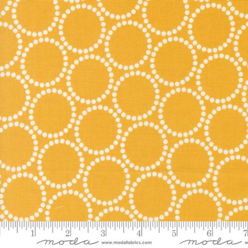 Love Letter by Lizzy House - Pearl Bracelet Dots Merlot - PER QUARTER METRE Love Letter by Lizzy House - Pearl Bracelet Dots Merlot - PER QUARTER METRE
