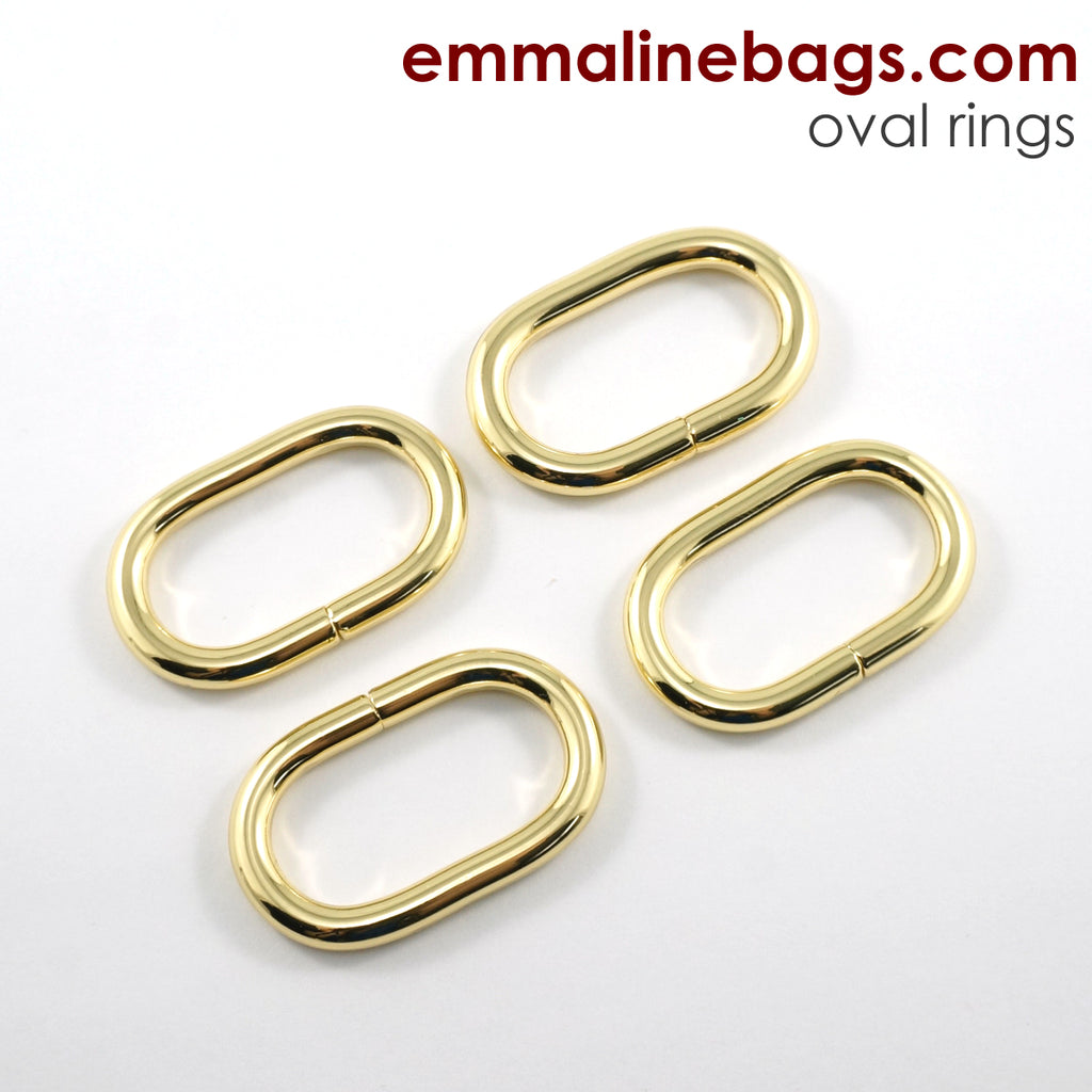 D-rings: 1 1/4 D-rings: 1 1/4