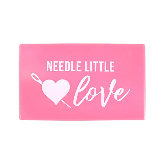 &quot;Needle Little Love&quot; Pink Magnetic Needle Case